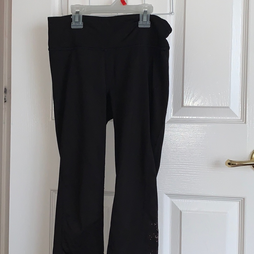 Black leggings